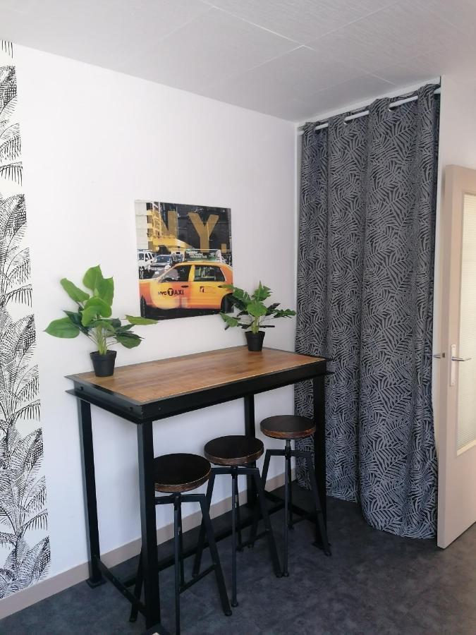 Charmant Appartement Entre Vitre Et Fougeres Chatillon-en-Vendelais Exterior photo